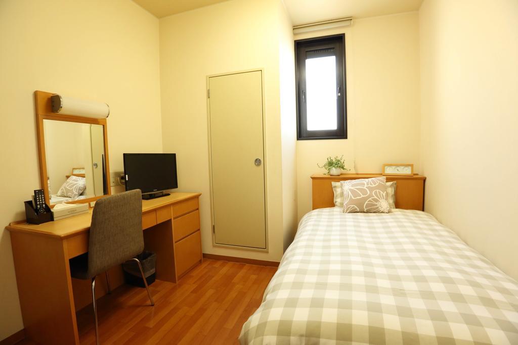 Hotel Tomato Куре Екстериор снимка